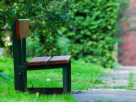 Jak zabezpieczy� drewnian� �awk�?